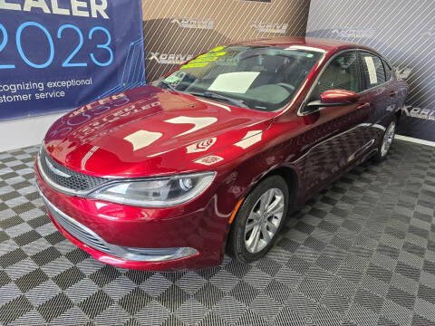 2016 Chrysler 200 Limited FWD photo