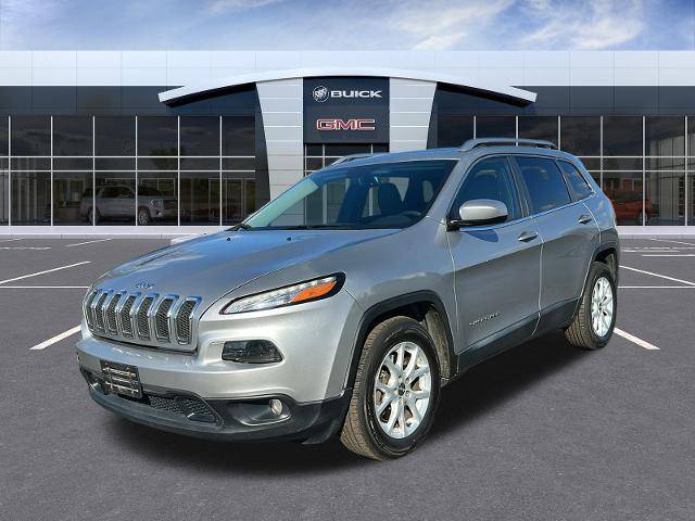 2016 Jeep Cherokee Latitude FWD photo