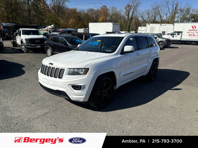 2015 Jeep Grand Cherokee Altitude 4WD photo