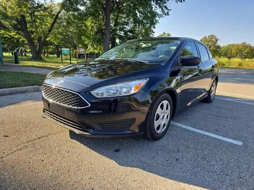 2016 Ford Focus S FWD photo