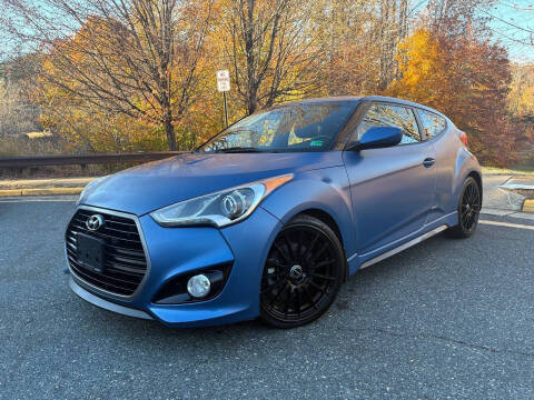 2016 Hyundai Veloster Turbo Rally Edition FWD photo