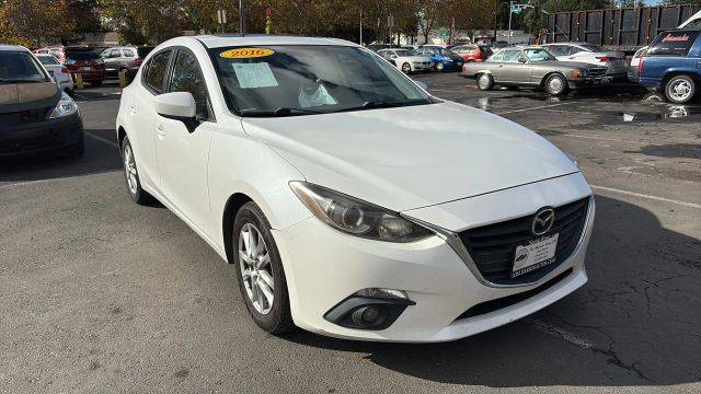 2016 Mazda 3 i Touring FWD photo