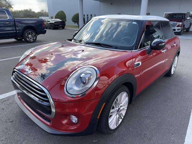 2016 MINI Hardtop 4 Door  FWD photo