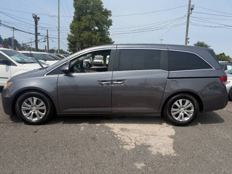 2016 Honda Odyssey SE FWD photo