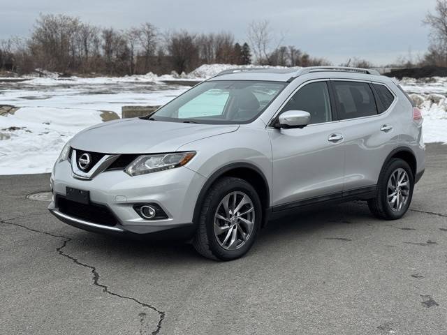 2015 Nissan Rogue SL AWD photo