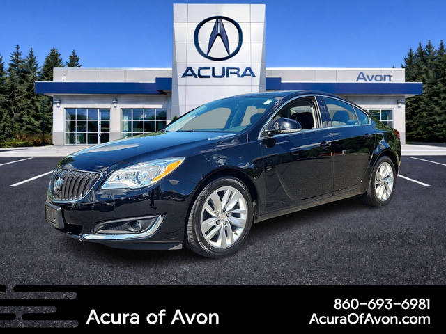 2016 Buick Regal Premium II AWD photo