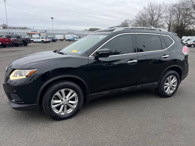 2015 Nissan Rogue SV AWD photo