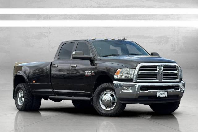 2016 Ram 3500 Big Horn 4WD photo