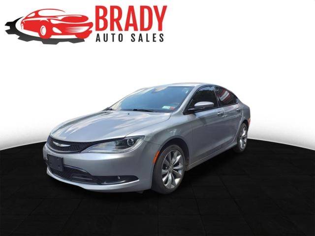 2016 Chrysler 200 S FWD photo