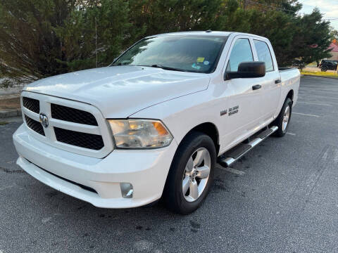 2016 Ram 1500 Express RWD photo