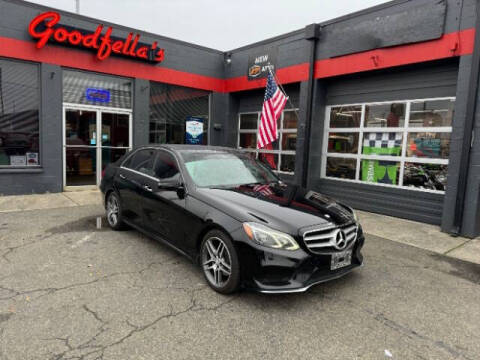 2016 Mercedes-Benz E-Class E 400 AWD photo