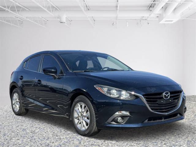 2016 Mazda 3 i Touring FWD photo