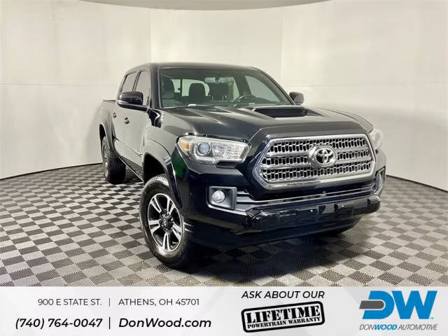 2016 Toyota Tacoma SR 4WD photo