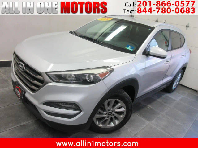 2016 Hyundai Tucson SE AWD photo