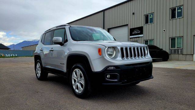 2015 Jeep Renegade Limited 4WD photo
