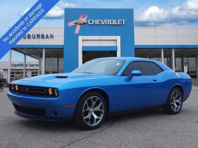 2015 Dodge Challenger SXT Plus RWD photo