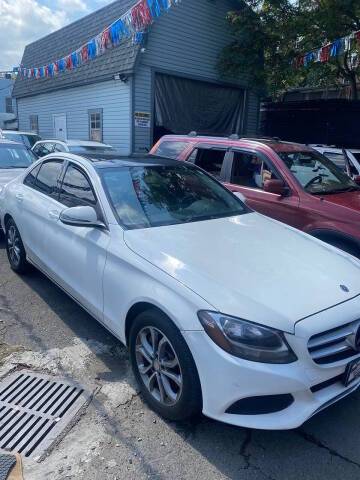 2016 Mercedes-Benz C-Class C 300 AWD photo