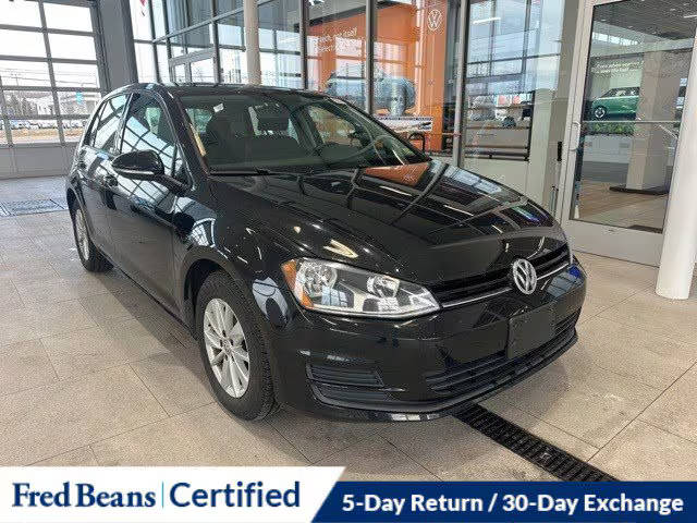 2016 Volkswagen Golf TSI S FWD photo