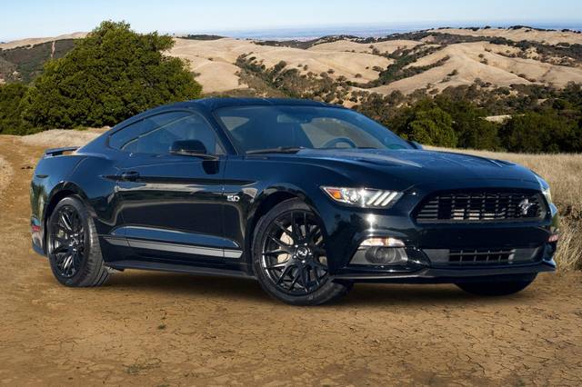 2016 Ford Mustang GT RWD photo