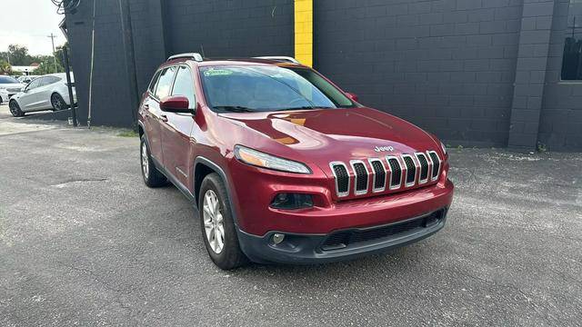 2016 Jeep Cherokee Latitude FWD photo