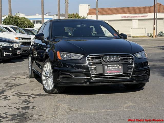 2016 Audi A3 e-tron Premium Plus FWD photo
