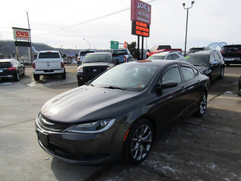 2016 Chrysler 200 S AWD photo