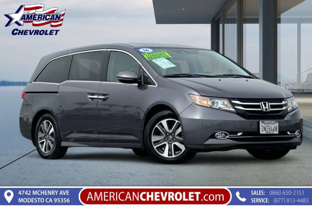 2016 Honda Odyssey Touring Elite FWD photo