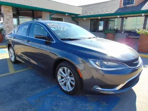 2016 Chrysler 200 Limited FWD photo