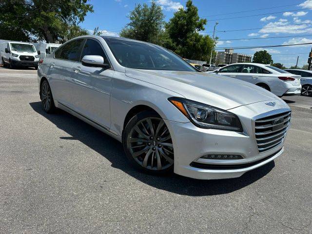 2015 Hyundai Genesis 5.0L RWD photo