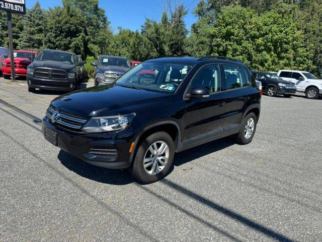2016 Volkswagen Tiguan S AWD photo