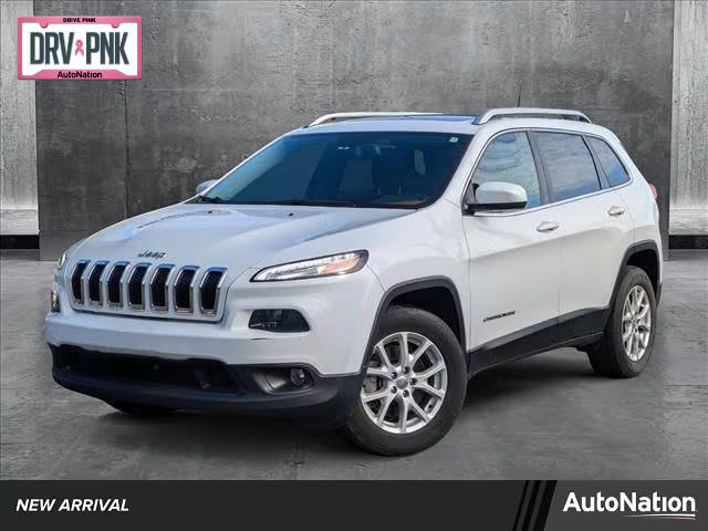 2016 Jeep Cherokee Latitude 4WD photo