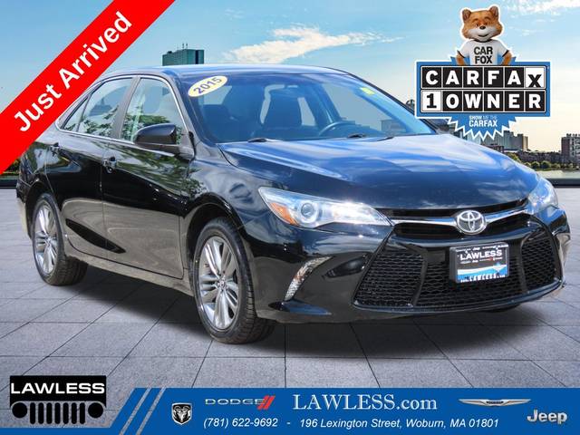 2015 Toyota Camry SE FWD photo