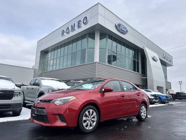 2016 Toyota Corolla LE FWD photo
