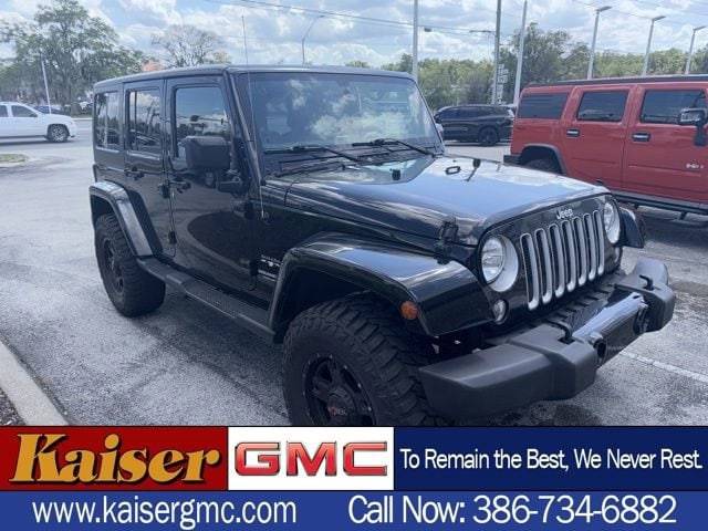 2016 Jeep Wrangler Unlimited Sahara 4WD photo