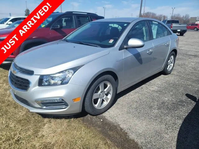 2016 Chevrolet Cruze LT FWD photo