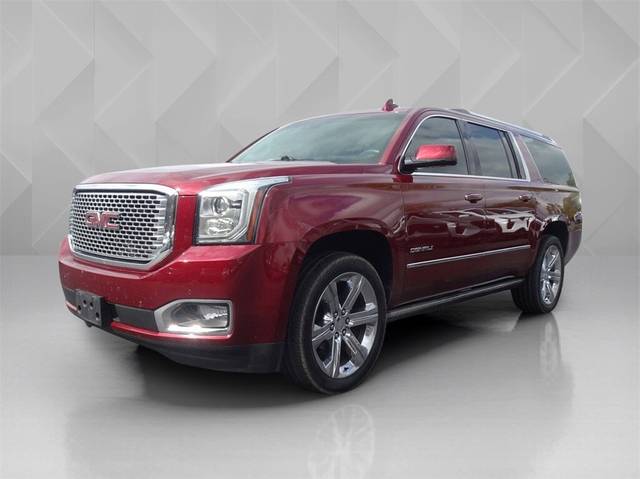 2016 GMC Yukon XL Denali 4WD photo