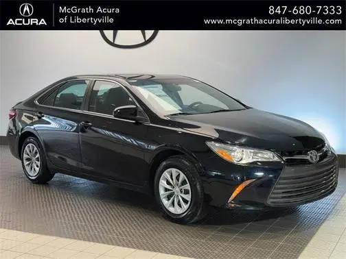 2016 Toyota Camry LE FWD photo