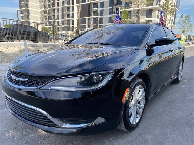 2016 Chrysler 200 Limited FWD photo