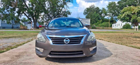 2015 Nissan Altima 2.5 S FWD photo