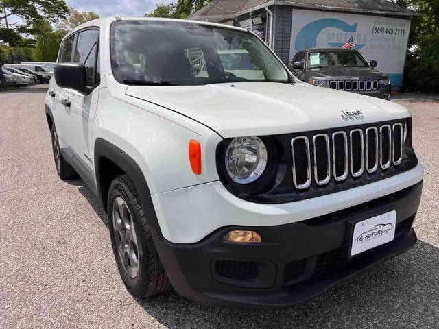 2015 Jeep Renegade Sport FWD photo