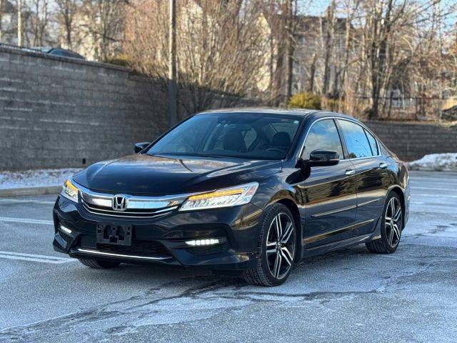 2016 Honda Accord Touring FWD photo