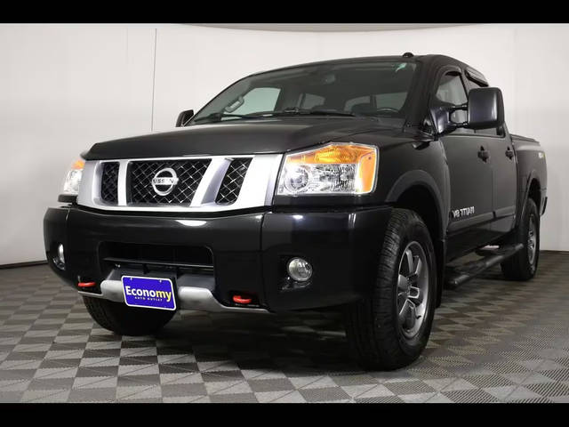 2015 Nissan Titan PRO-4X 4WD photo