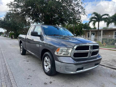 2015 Ram 1500 SLT RWD photo