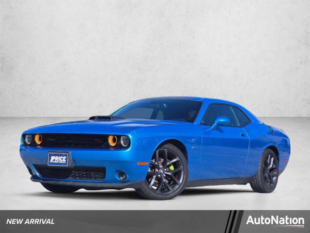 2015 Dodge Challenger R/T Plus Shaker RWD photo