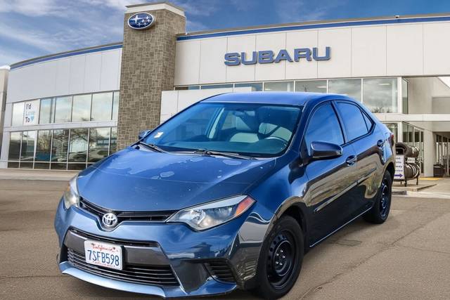 2016 Toyota Corolla LE FWD photo