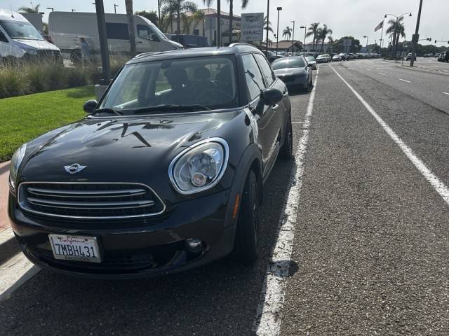 2016 MINI Countryman  FWD photo