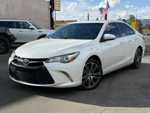 2016 Toyota Camry SE FWD photo