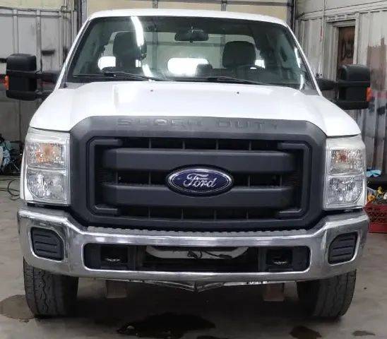 2015 Ford F-250 Super Duty XL 4WD photo