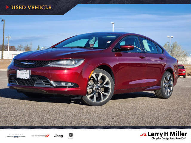 2015 Chrysler 200 S FWD photo