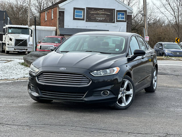 2016 Ford Fusion S FWD photo